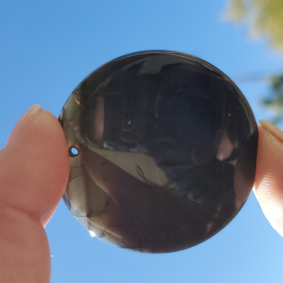 New Black Dragon Veins Agate Round Pendant. - Picture 8 of 12